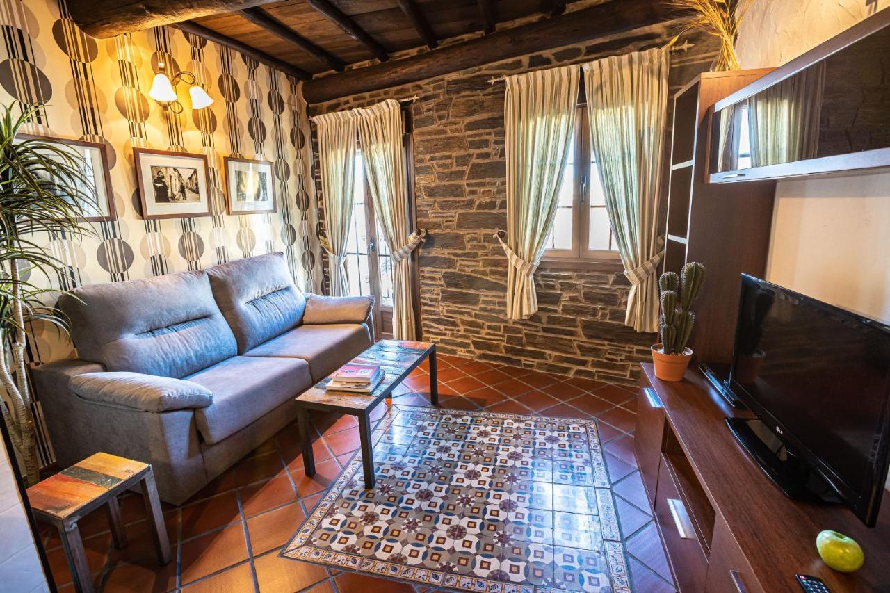 Versátil Apartamentos Zarza De Granadilla Bagian luar foto