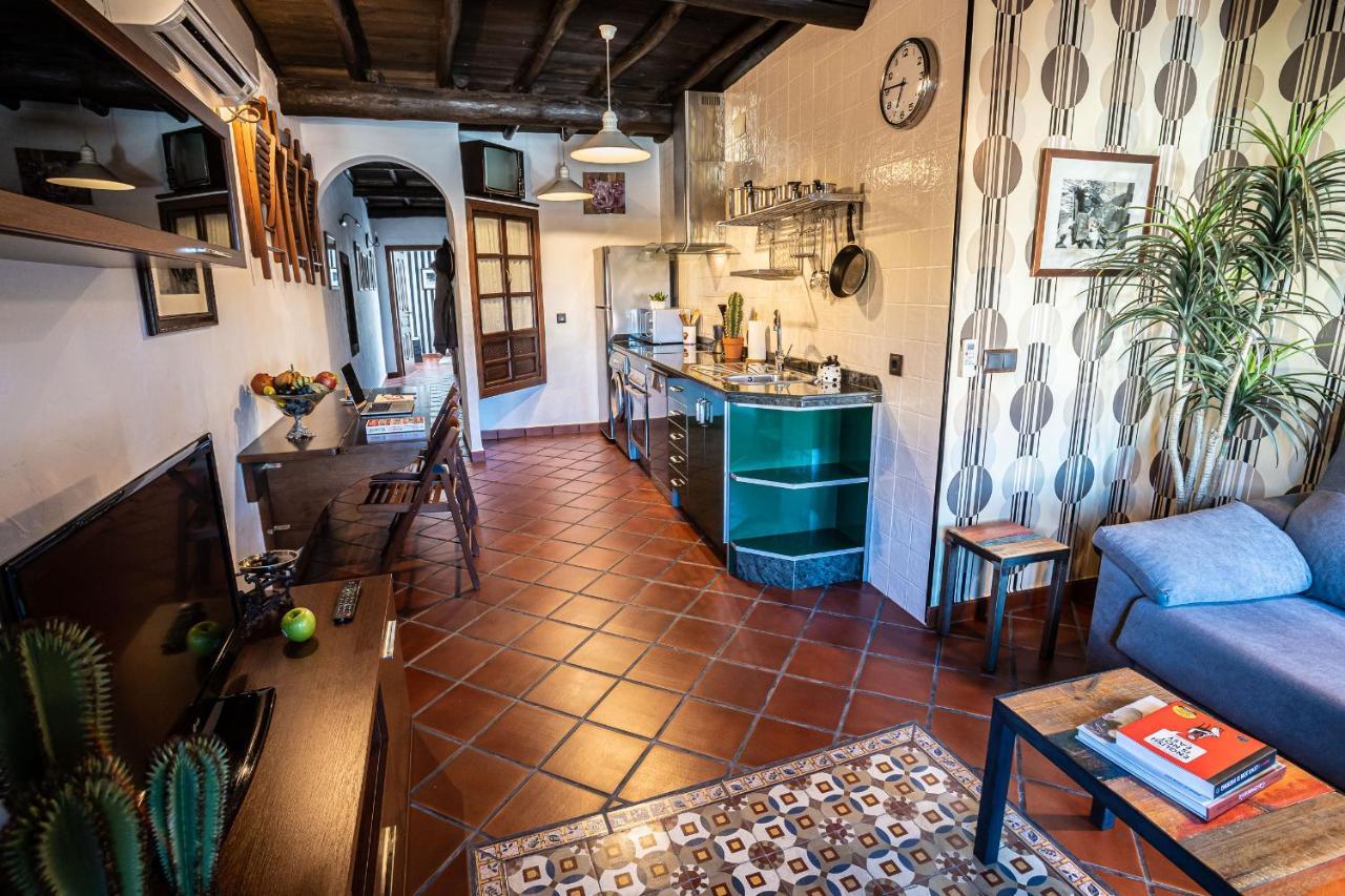 Versátil Apartamentos Zarza De Granadilla Bagian luar foto