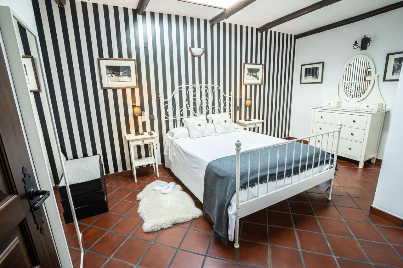 Versátil Apartamentos Zarza De Granadilla Bagian luar foto