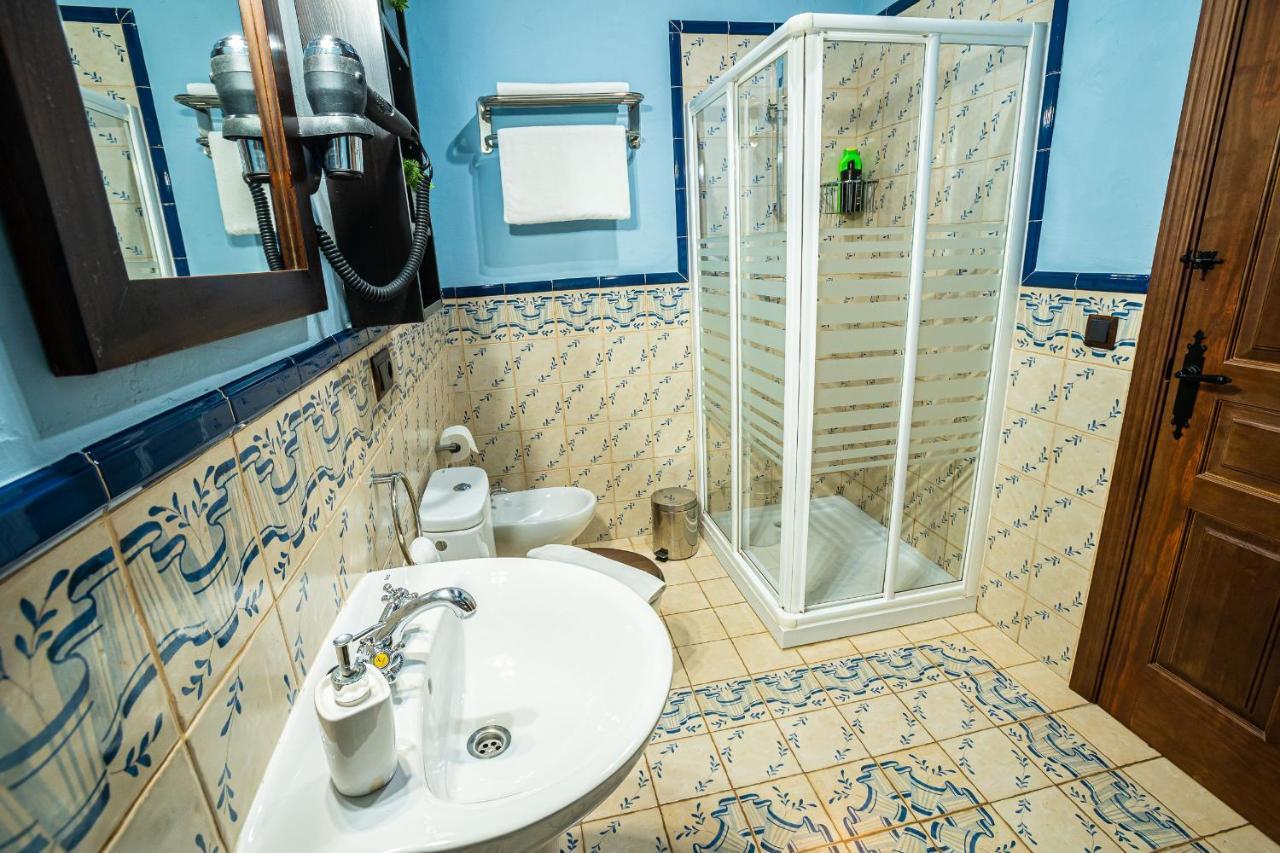 Versátil Apartamentos Zarza De Granadilla Bagian luar foto