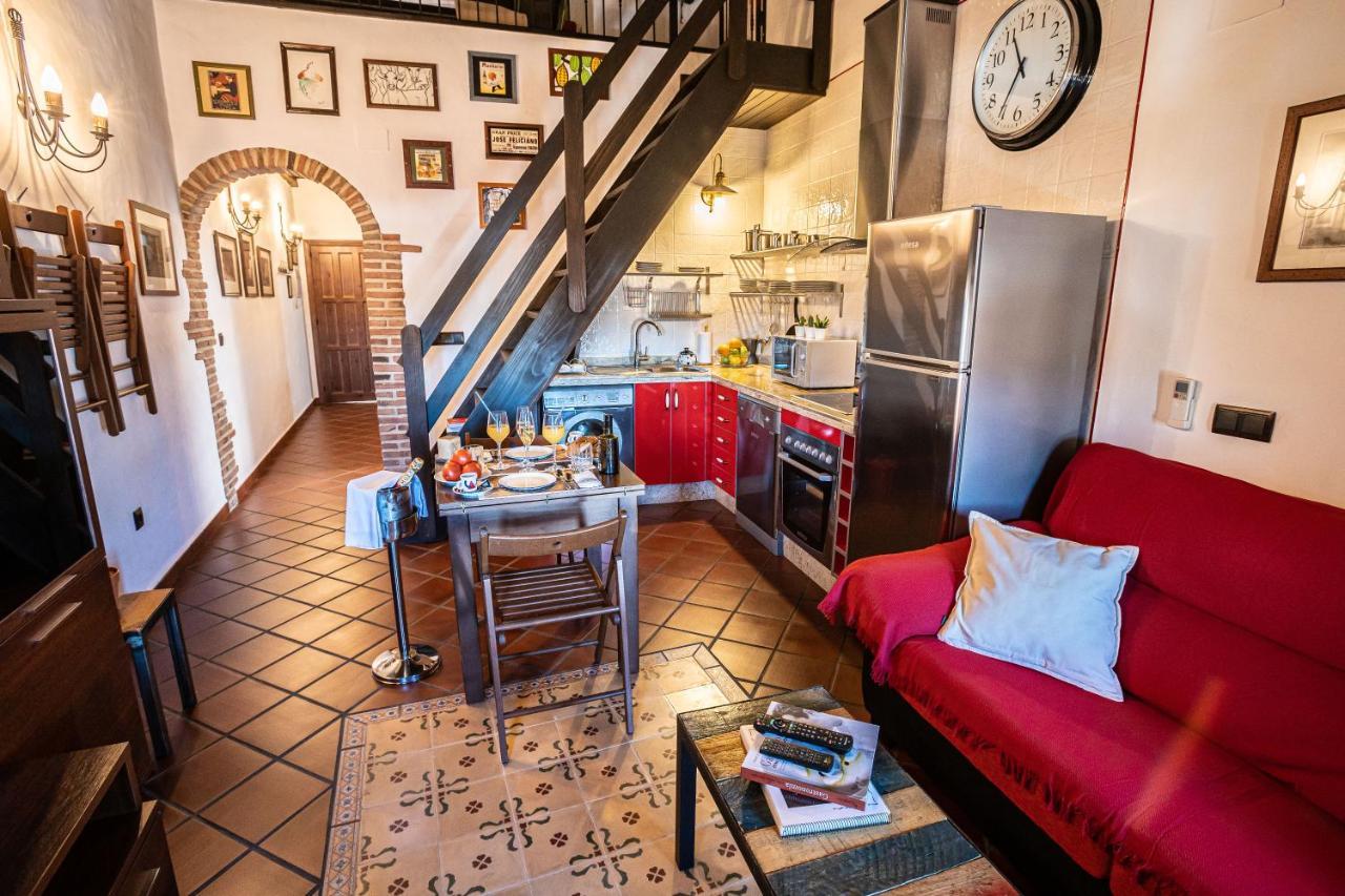 Versátil Apartamentos Zarza De Granadilla Bagian luar foto